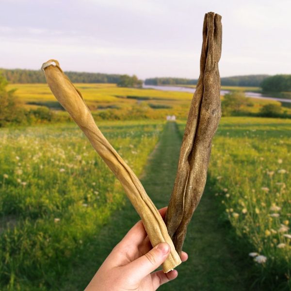 Paddock Farm Goat Skin Roll 30cm - Natural Dog Treat